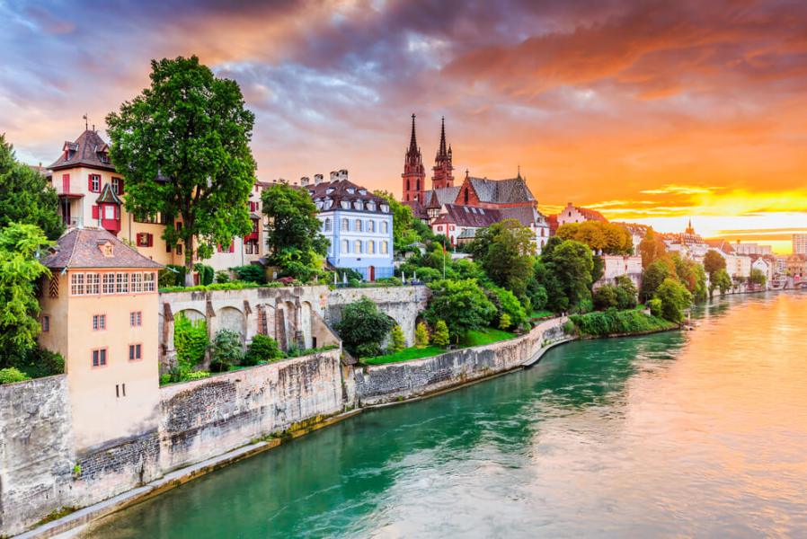 Descubra con Politours los tesoros del Rhin CRUCEROS RHIN MS SWISS PEARL CRUCEROS ALEMANIA RHINE RIVER CRUISES POLITOURS CRUCEROS FLUVIALES RIO RHIN CRUCEROS FLUVIALES EN ESPAÑOL CRUCEROS FLUVIALES BARATOS